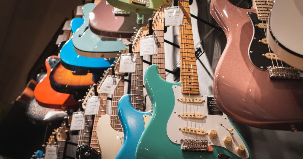 Tất tật về các dòng đàn của Fender