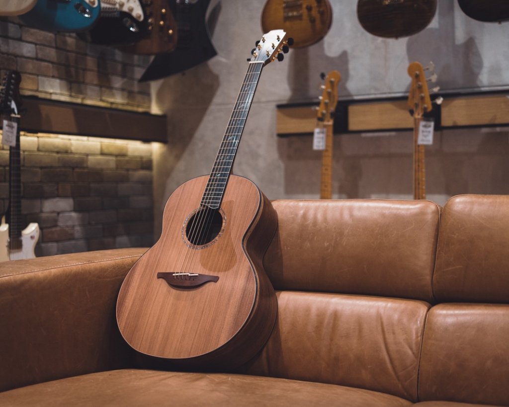 Lowden Guitars arrives at Swee Lee