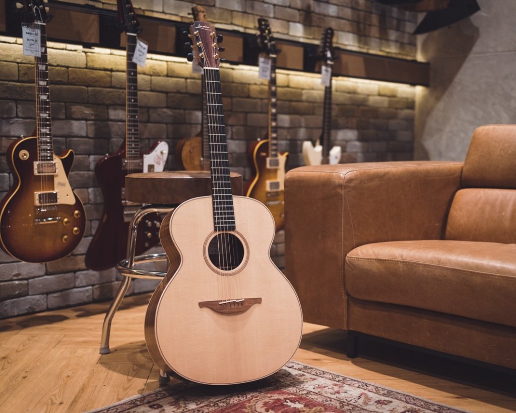 Lowden Guitars arrives at Swee Lee