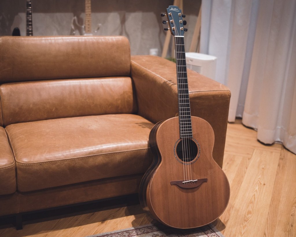 Lowden Guitars arrives at Swee Lee