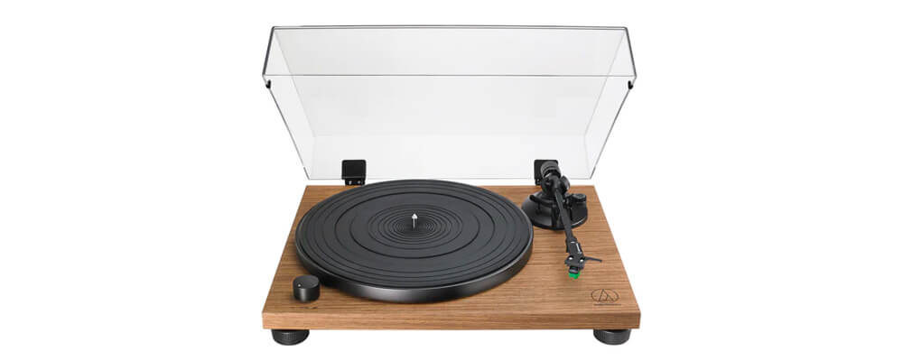 A Beginner Guide to Turntables Audio-Technica AT-LPW40WN