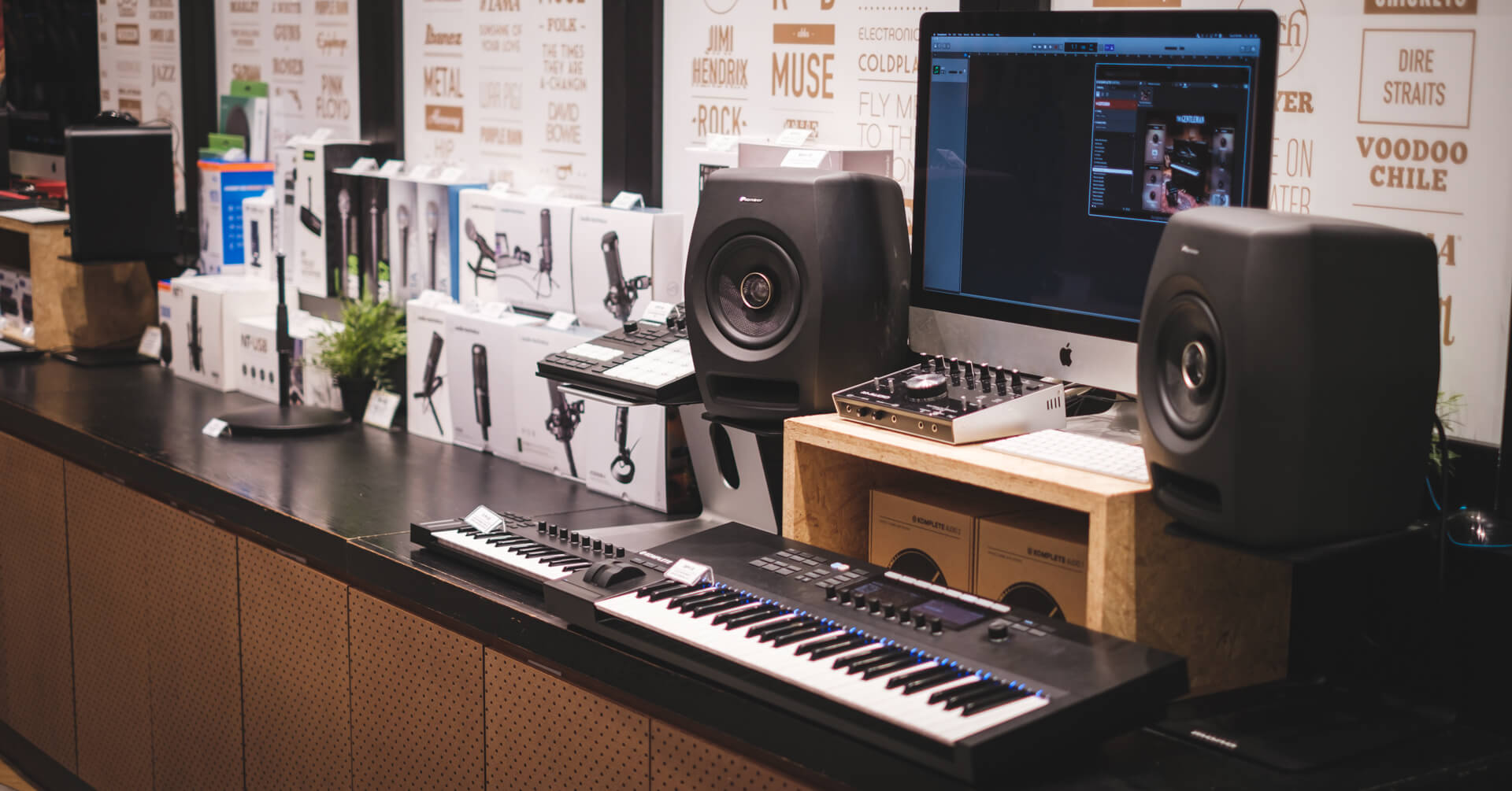 MIDI Controllers Guide: Keys and Pads - Swee Lee Blog