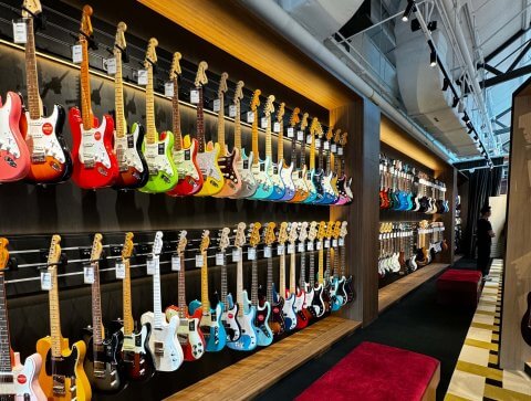 swee lee clarke quay store interior shot guitars musical instruments